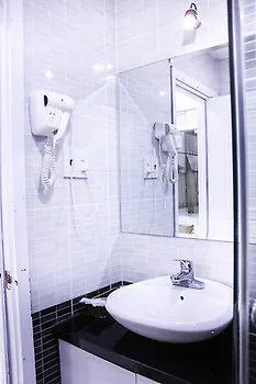 Gold Ocean Apartments Нячанг 3*,