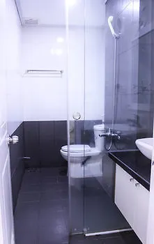 Gold Ocean Apartments Нячанг