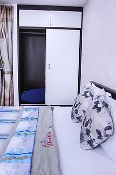 Отель Gold Ocean Apartments Нячанг