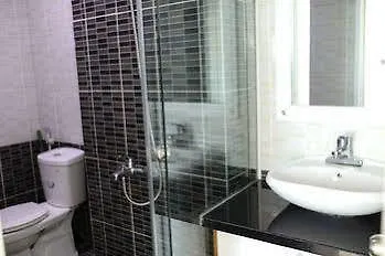 Gold Ocean Apartments Нячанг Отель