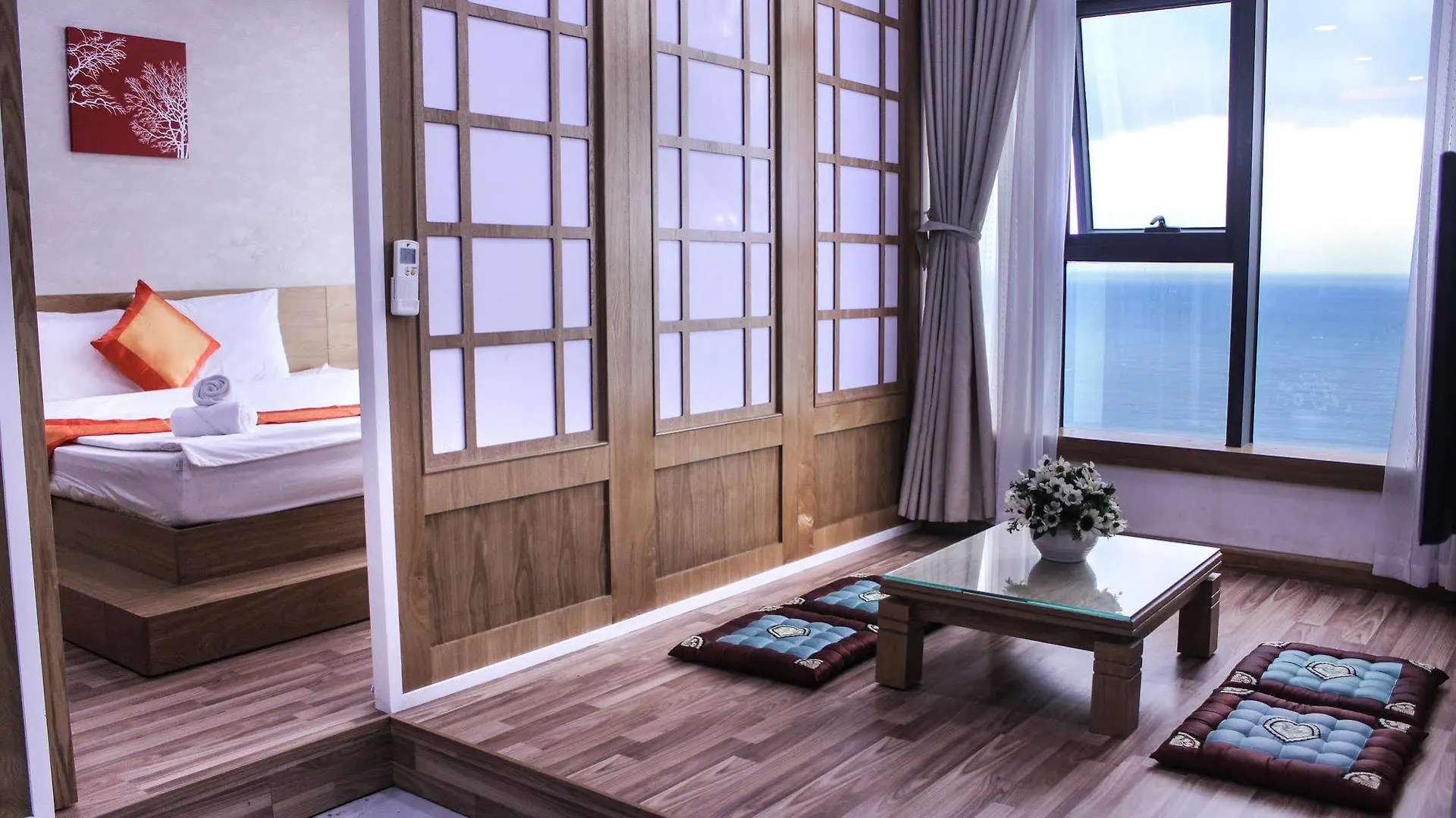 Gold Ocean Apartments Нячанг